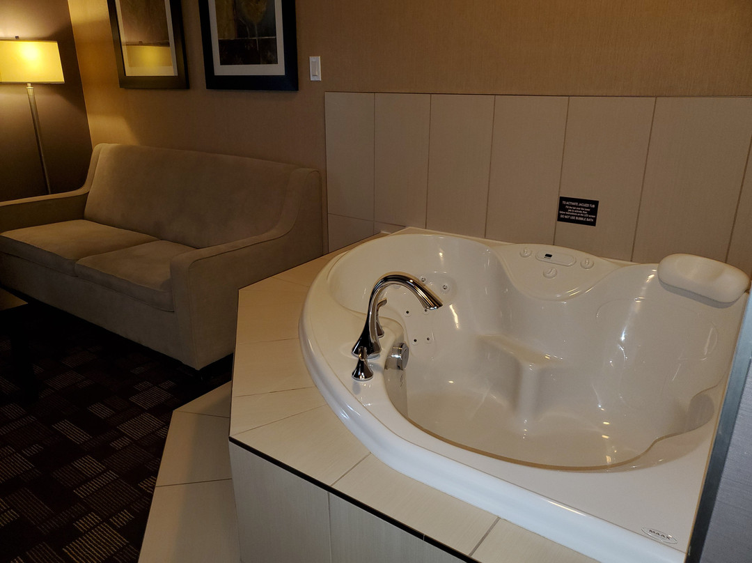 Best Western Plus Fox Creek主图