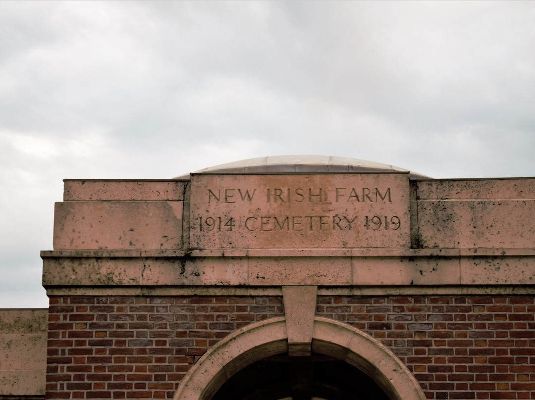 New Irish Farm Cemetary-伊普尔必去景点