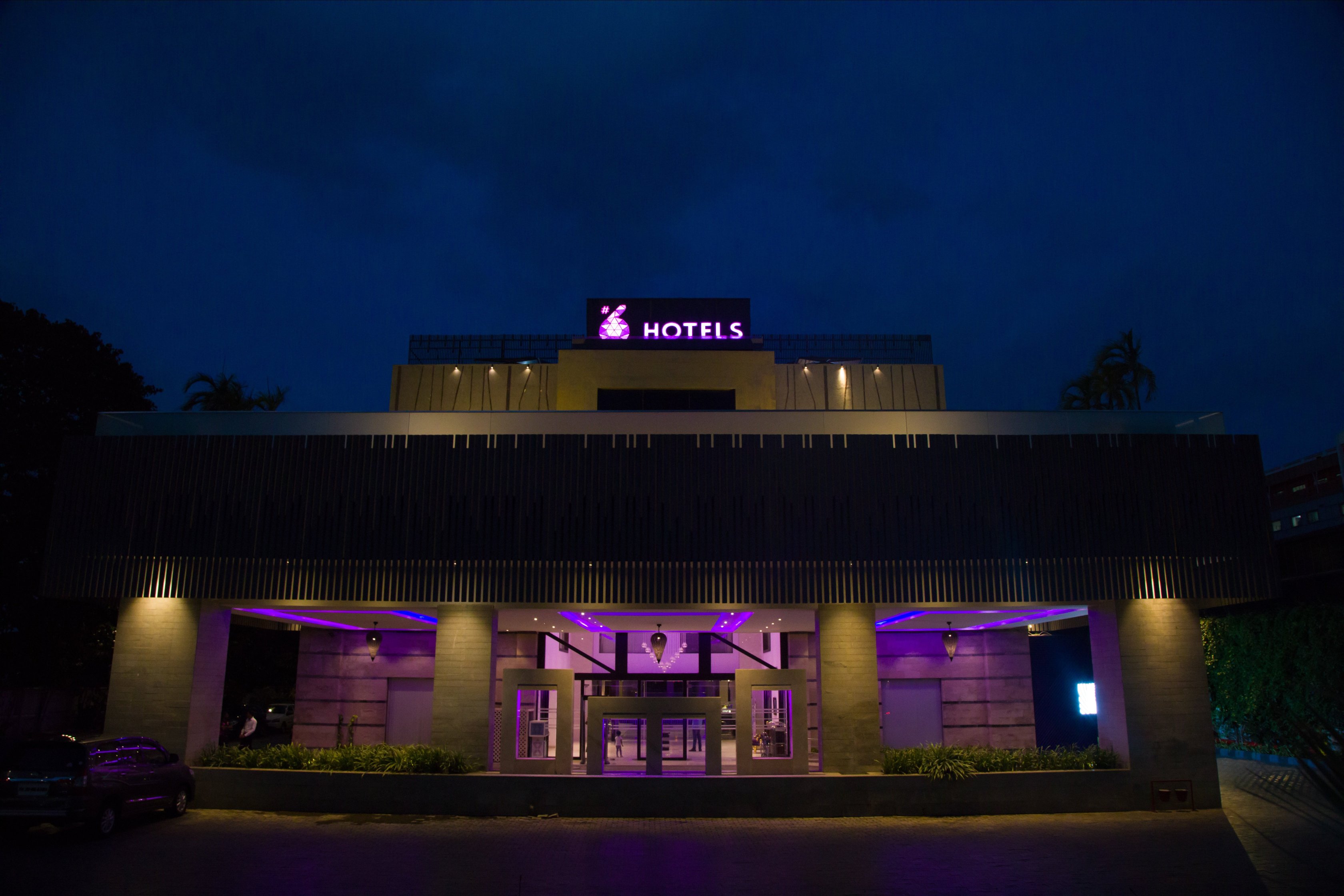 Hash Six Hotels-官方