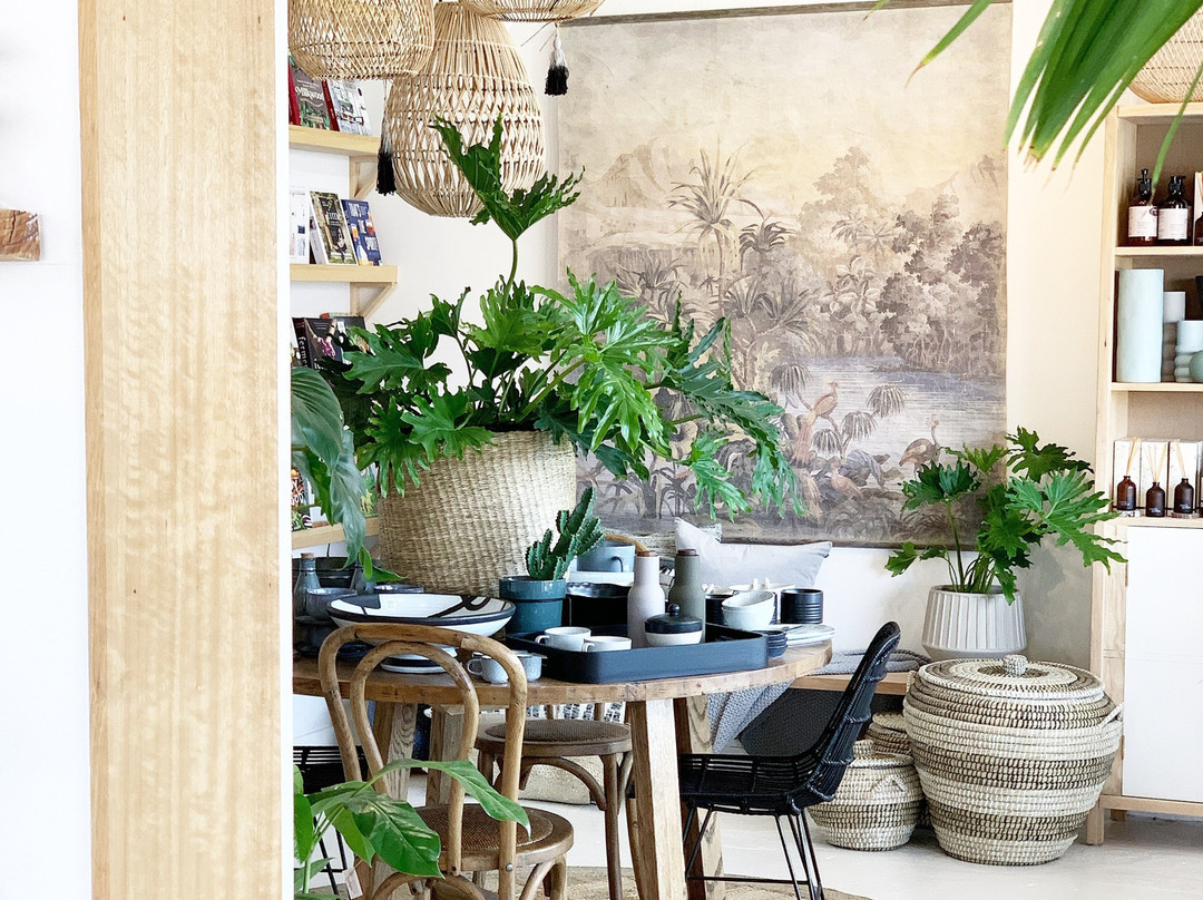 Frankie Say Relax-季隆必去景点