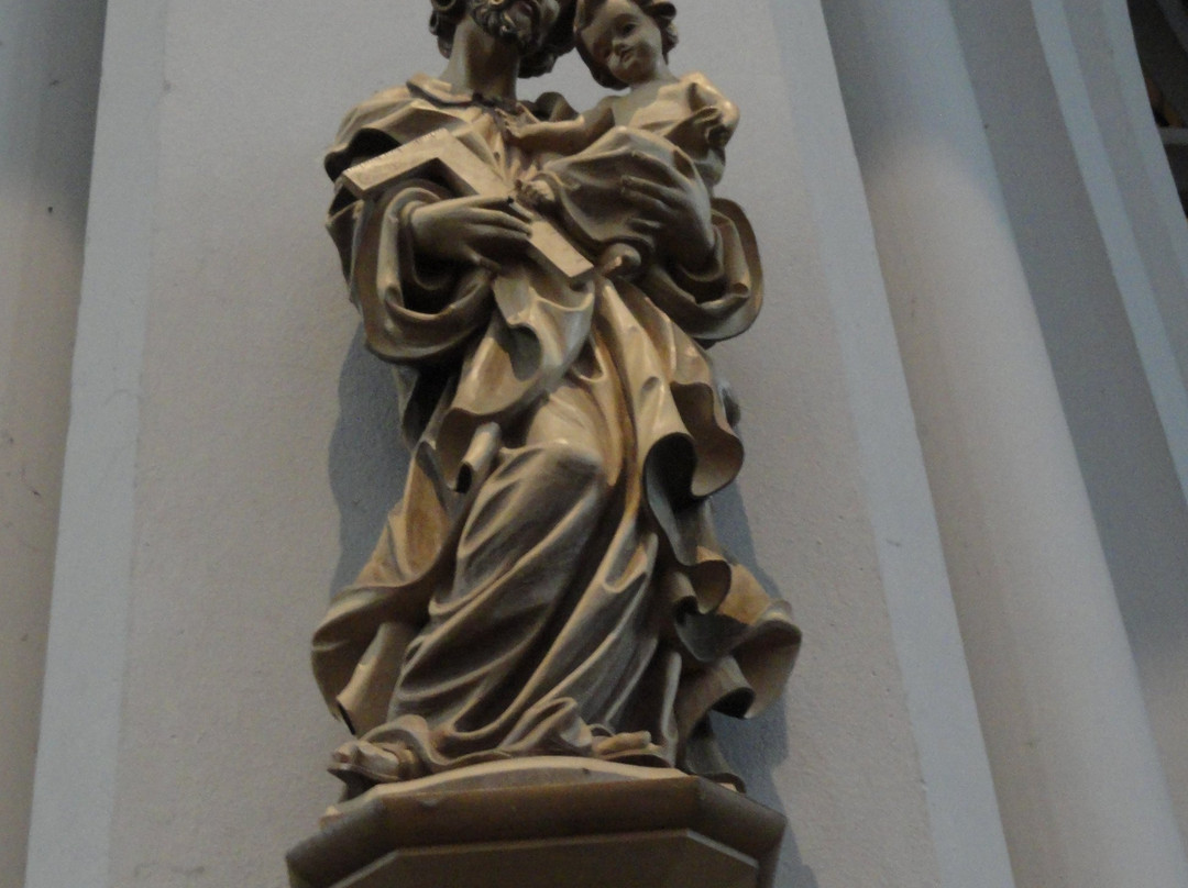 St. Jozef Kerk-蒂尔堡必去景点