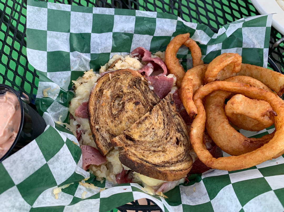 Dublin Sports Bar & Grill-Conover必去景点