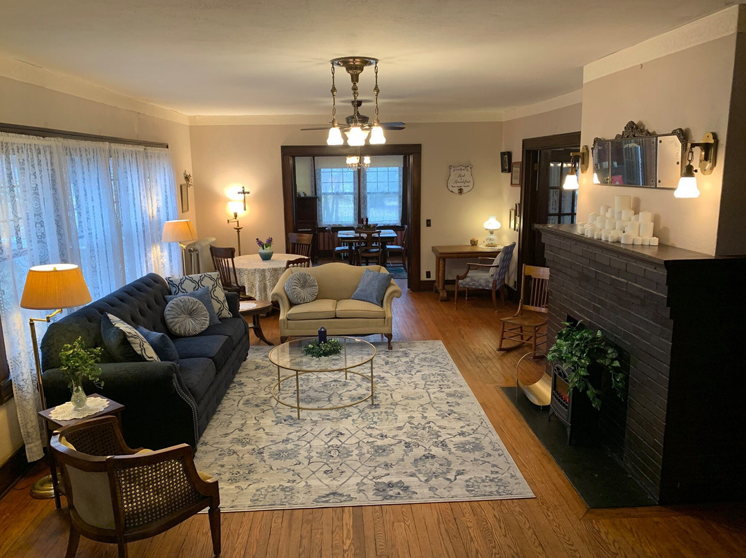 Ainsworth酒店住宿-The Sisters' House