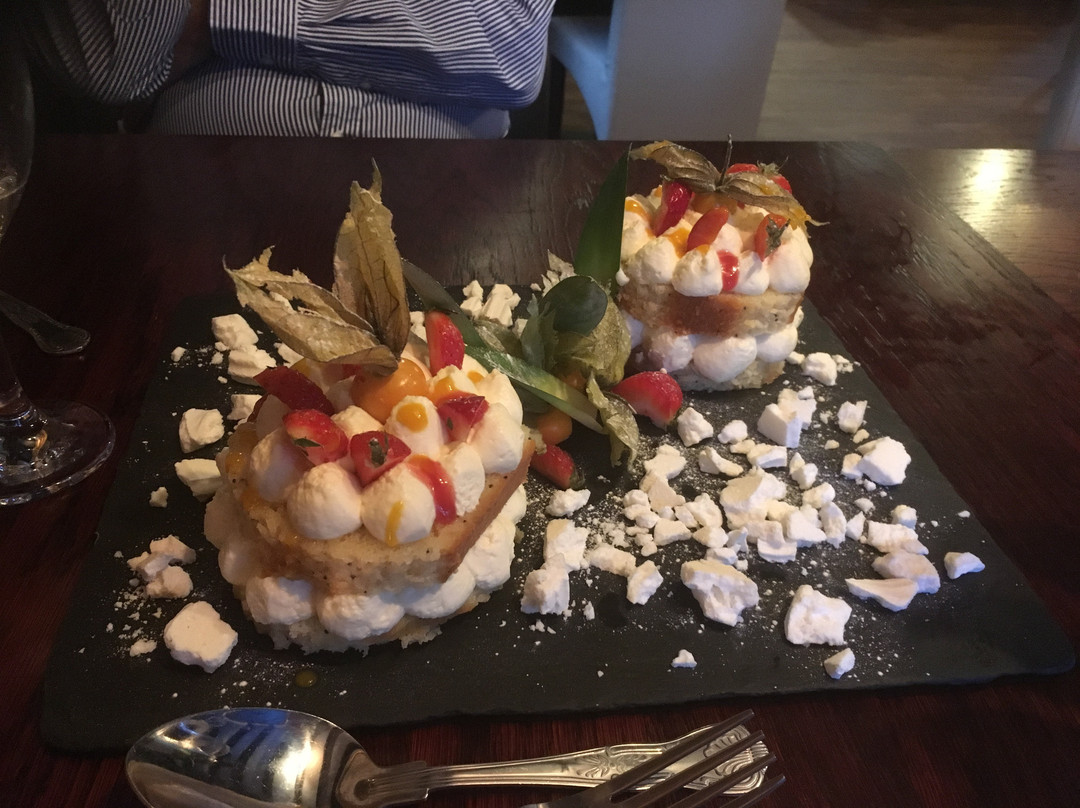Donnington Manor Hotel主图