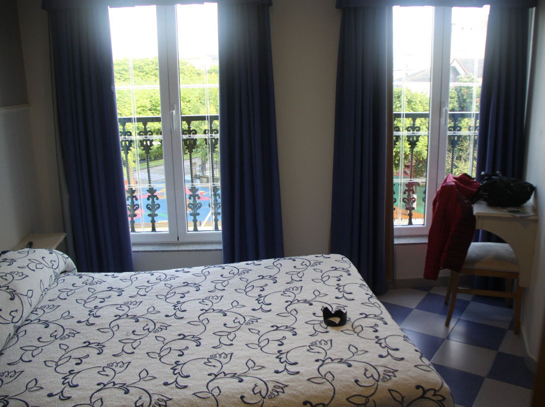 Hostal Linares主图