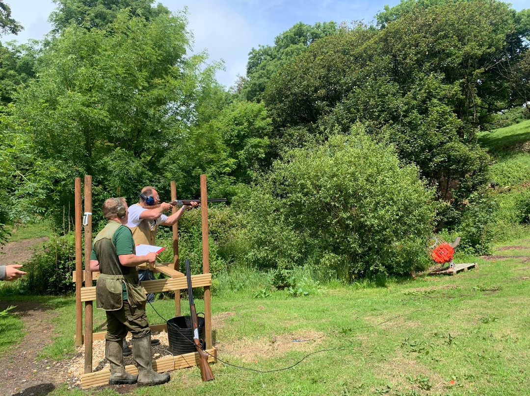 North Devon Shooting Ground-伊尔弗勒科姆必去景点