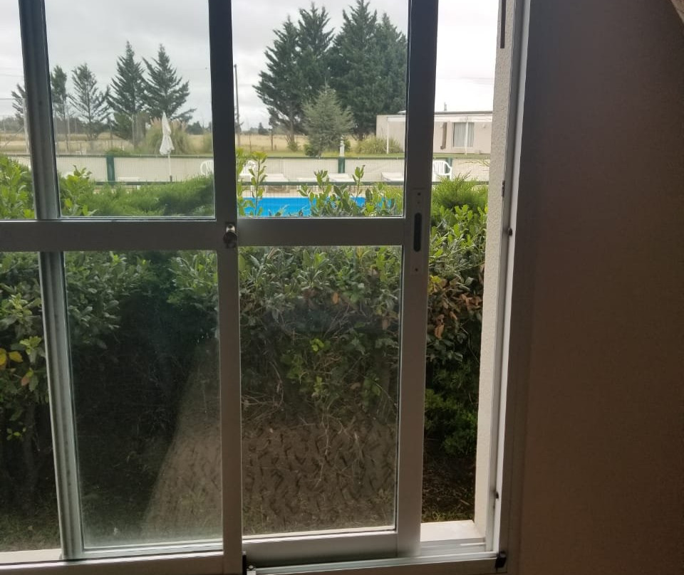 Elegance Hotel Tres Arroyos主图