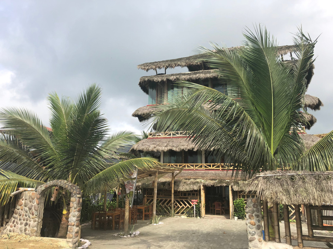 Hotel San Antonio Suite主图