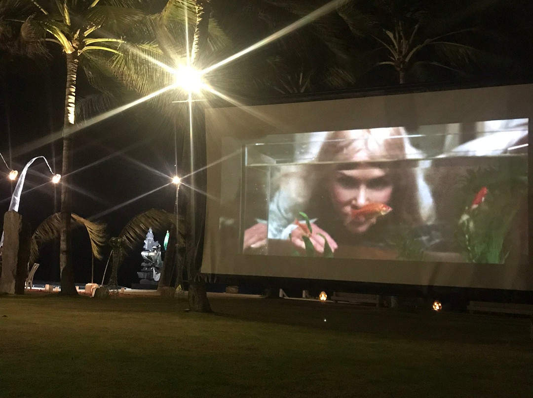 皇家普尔纳玛艺术套房别墅酒店主图