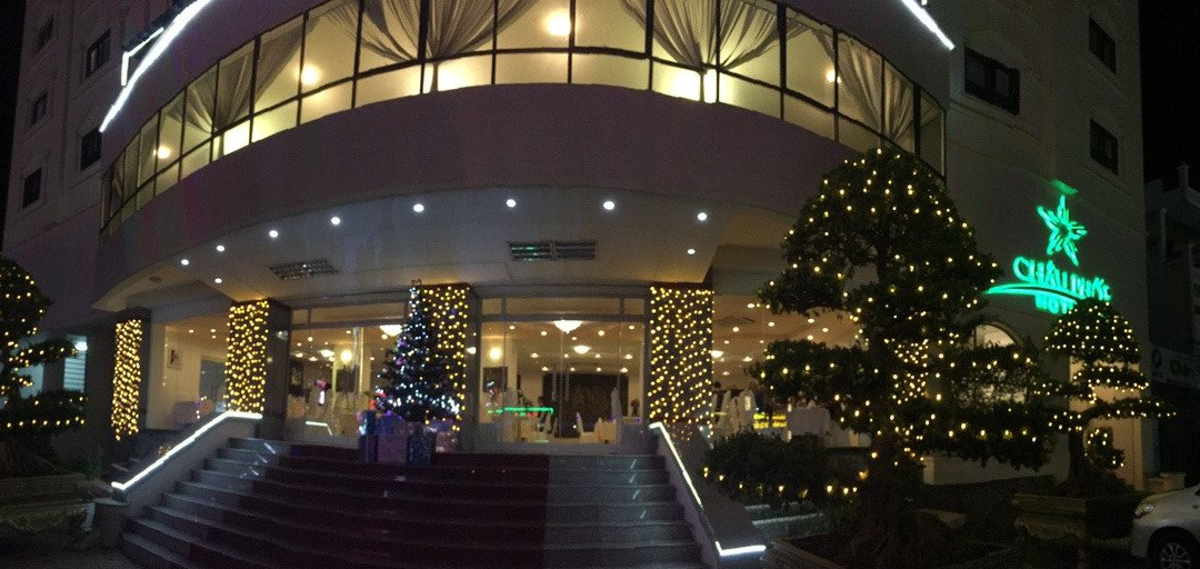 洲河粉酒店主图