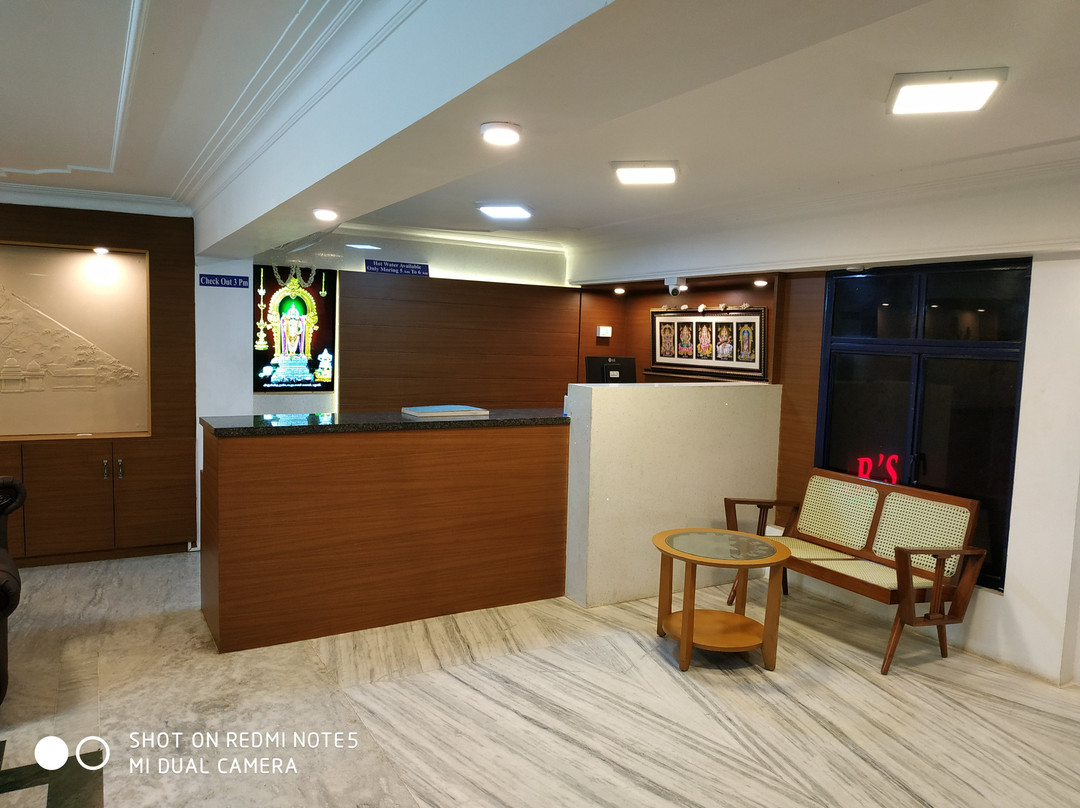 Sri Jawahar's Residency主图