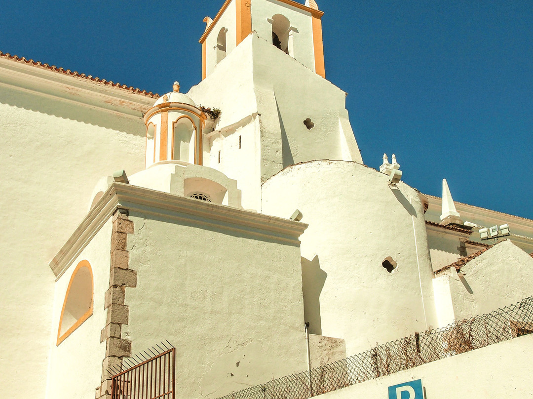 Igreja de Santiago景点图片
