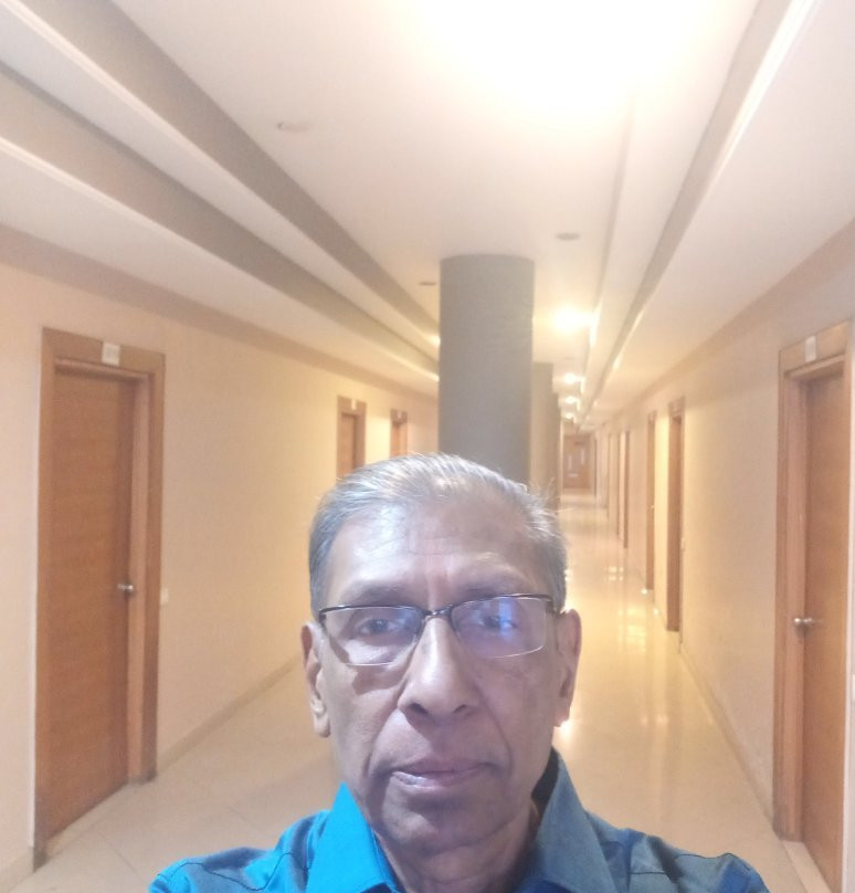 Hotel The Oasis主图