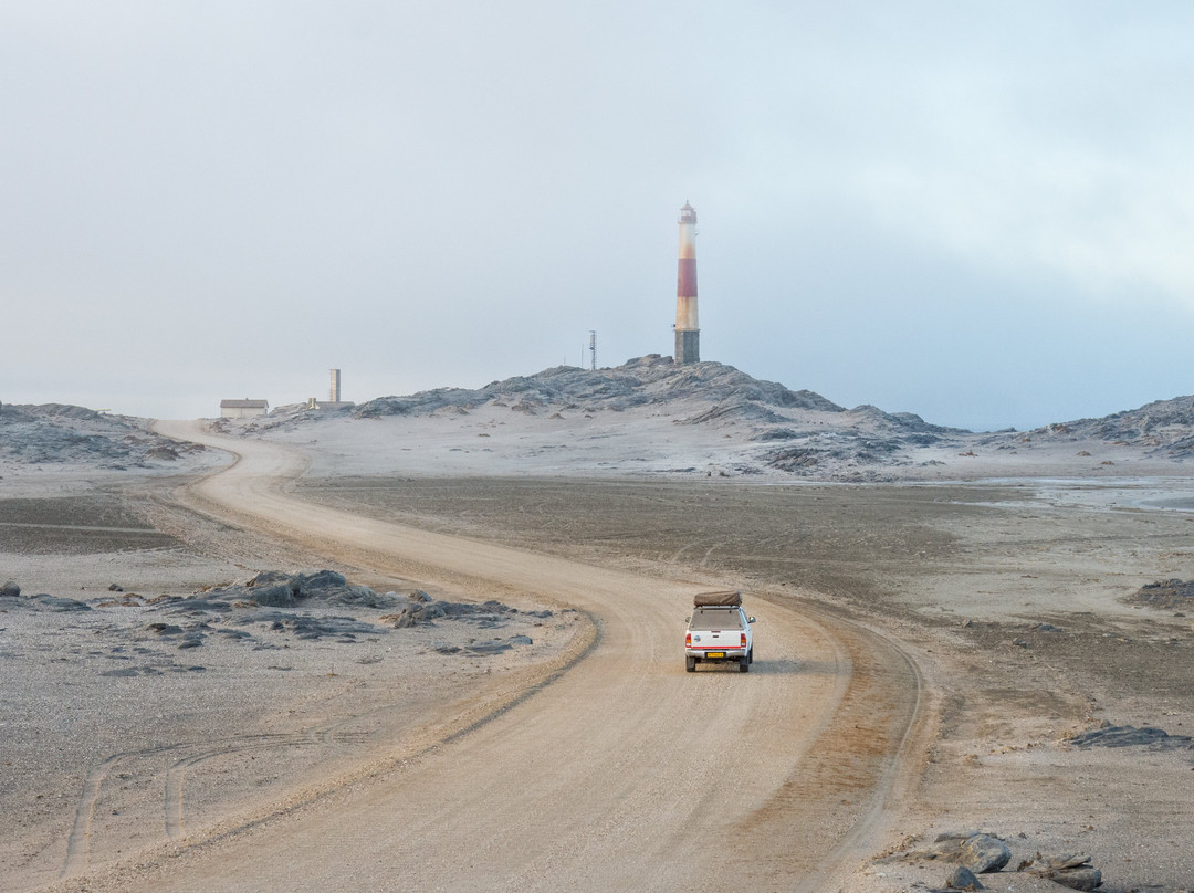 Advanced 4x4 Car Hire-温德和克必去景点