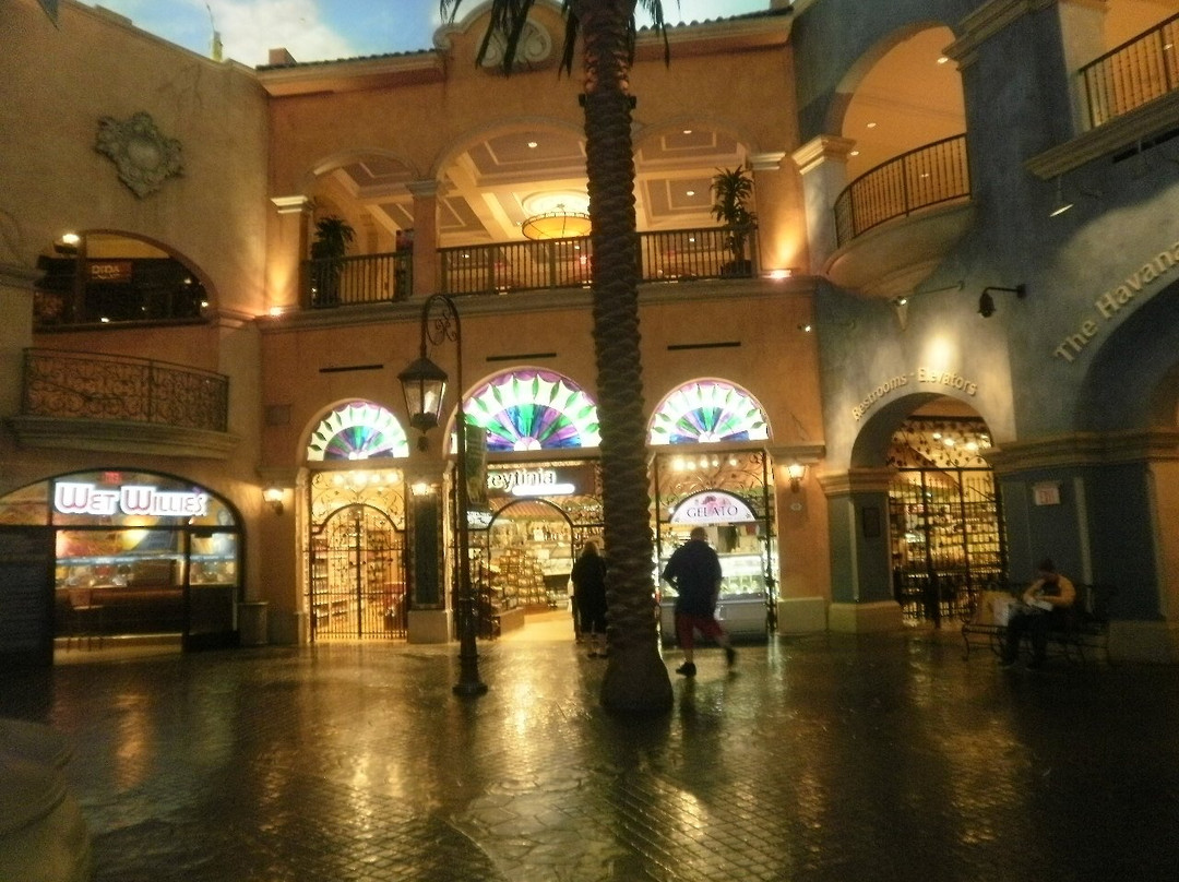 Tropicana Casino景点图片