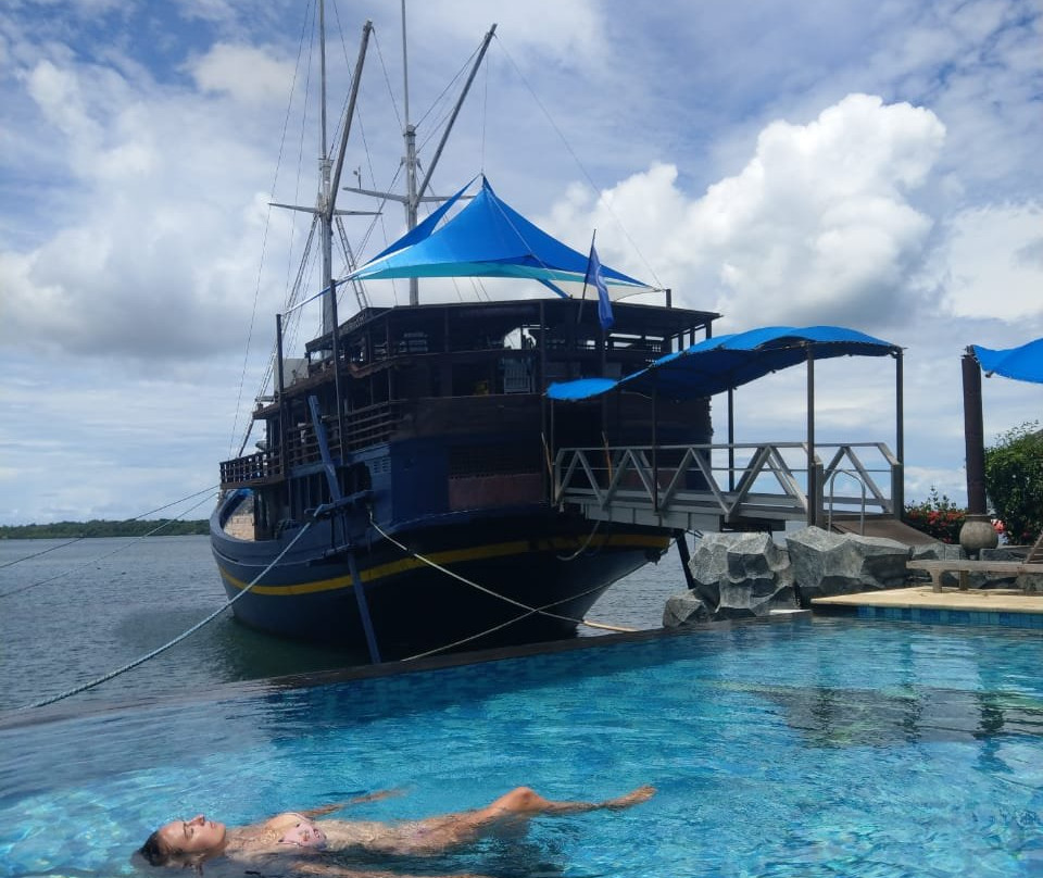 鳐鱼湾度假村主图