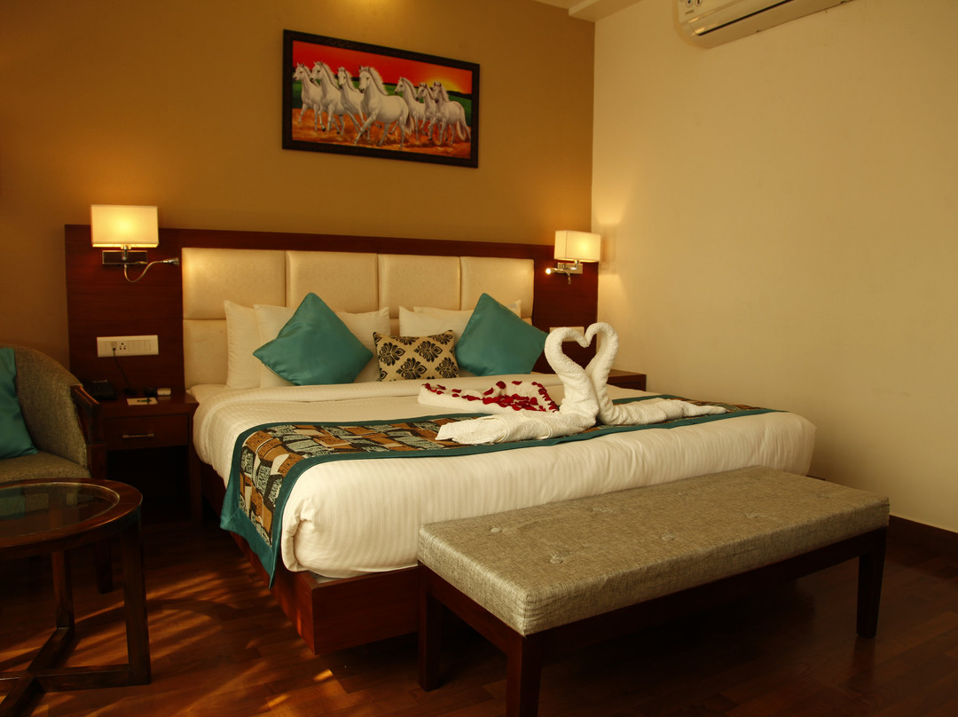 Clarks Inn Bhowali主图