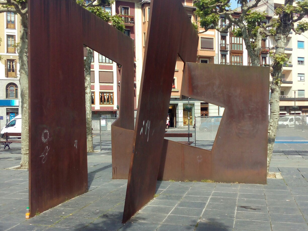 Puerta de Castilla景点图片