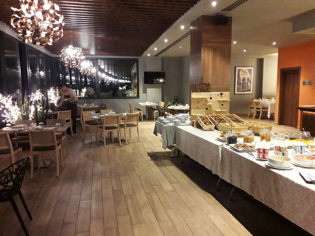 Az Hotel Le Zephyr Mostaganem主图