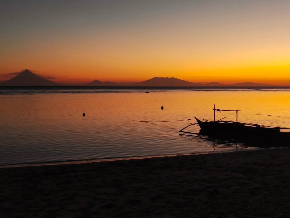 Mamangal Beach-Virac必去景点