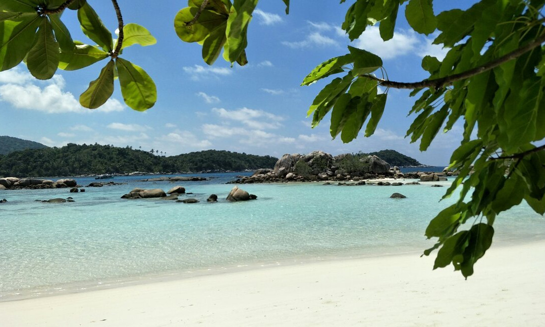 Nongkat Island