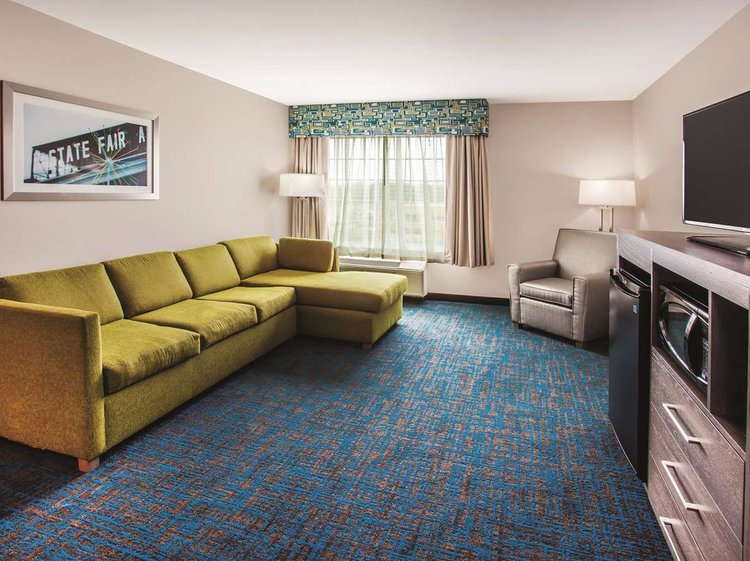 La Quinta Inn & Suites by Wyndham St. Paul-Woodbury主图