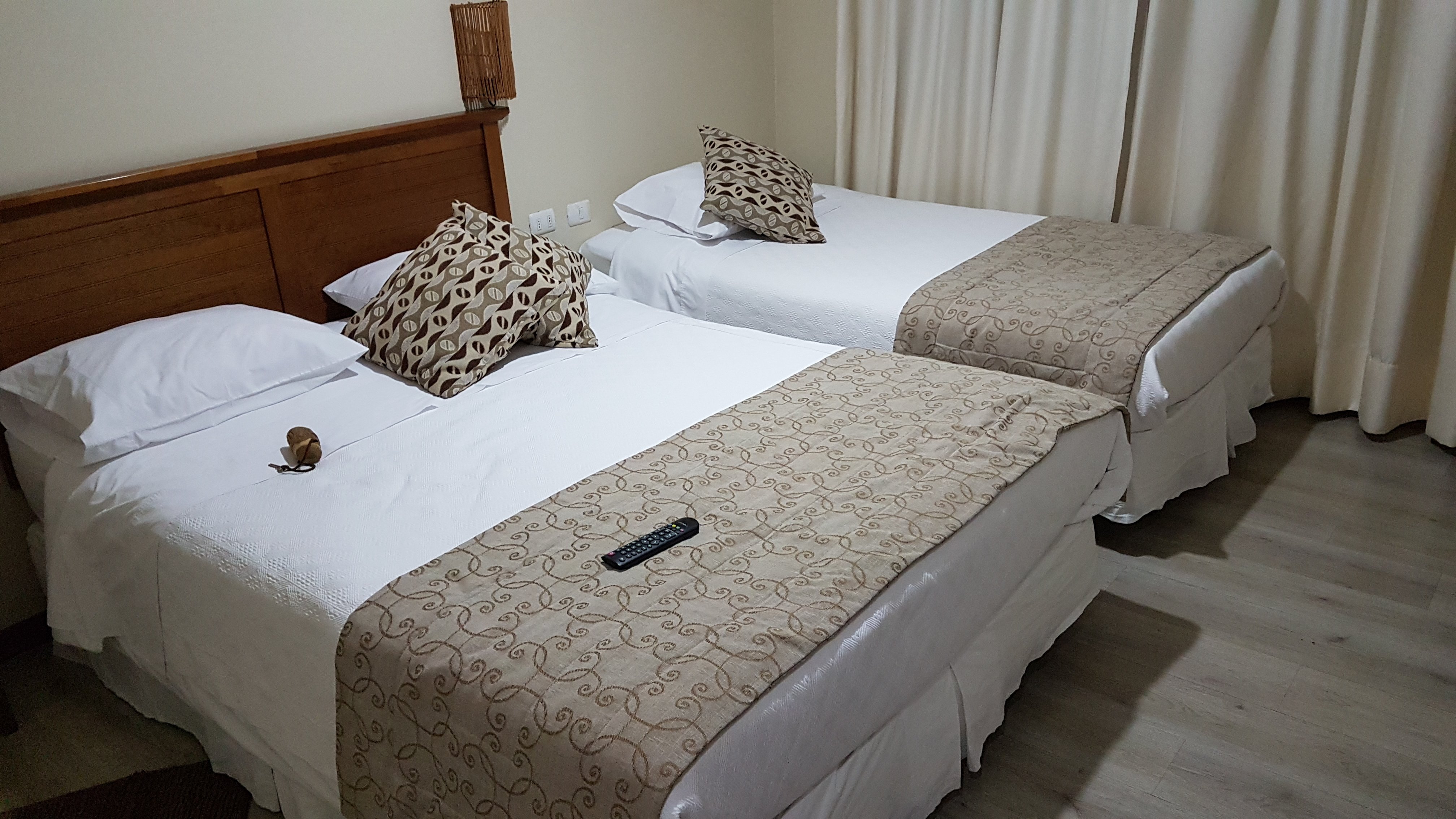 Hotel Plaza Pinto-官方