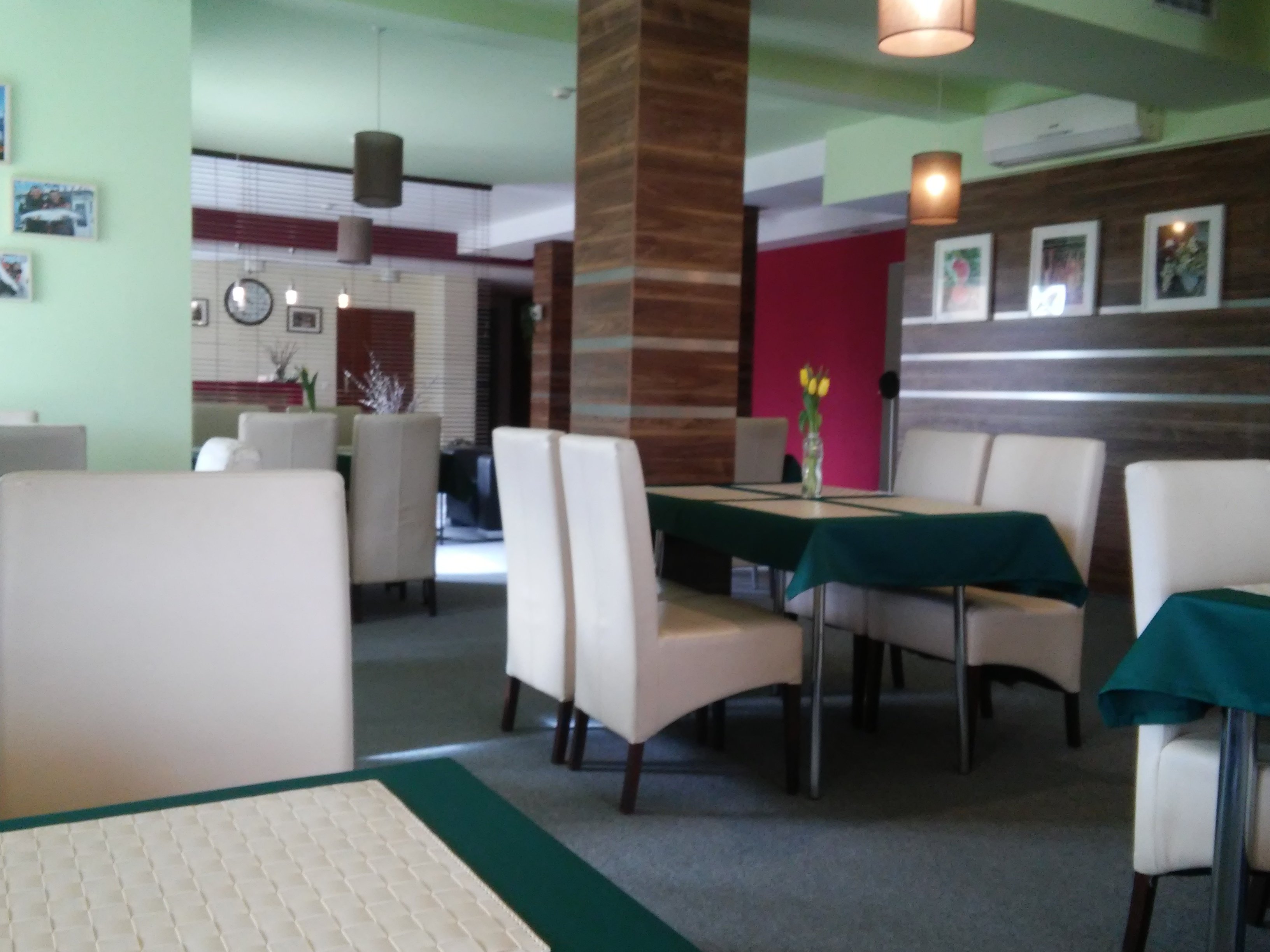 Hotel Solec-餐饮