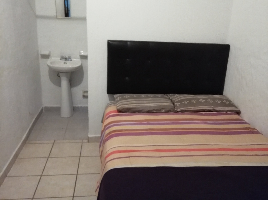 Amueblados Bugambilias Poliforum主图