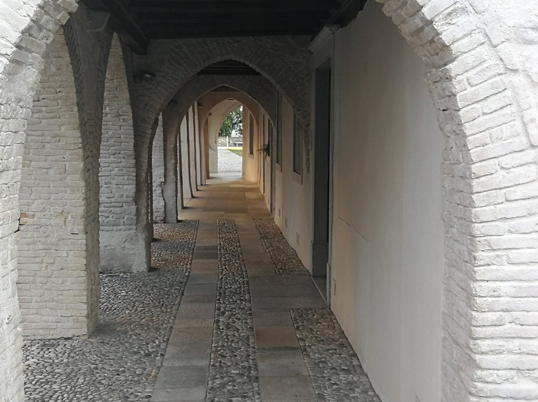 Corso Roma, le Torri, i Portici, i Palazzi景点图片