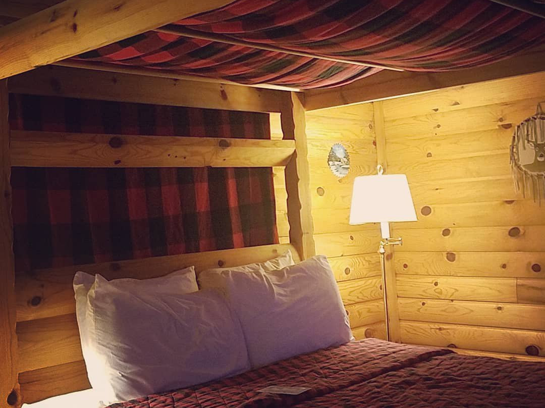 诺斯伍兹旅馆&套房酒店主图