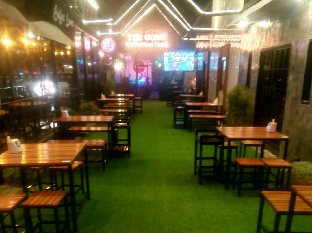 Bueng Kham Phroi餐馆和美食-The Gong Outbound Cafe