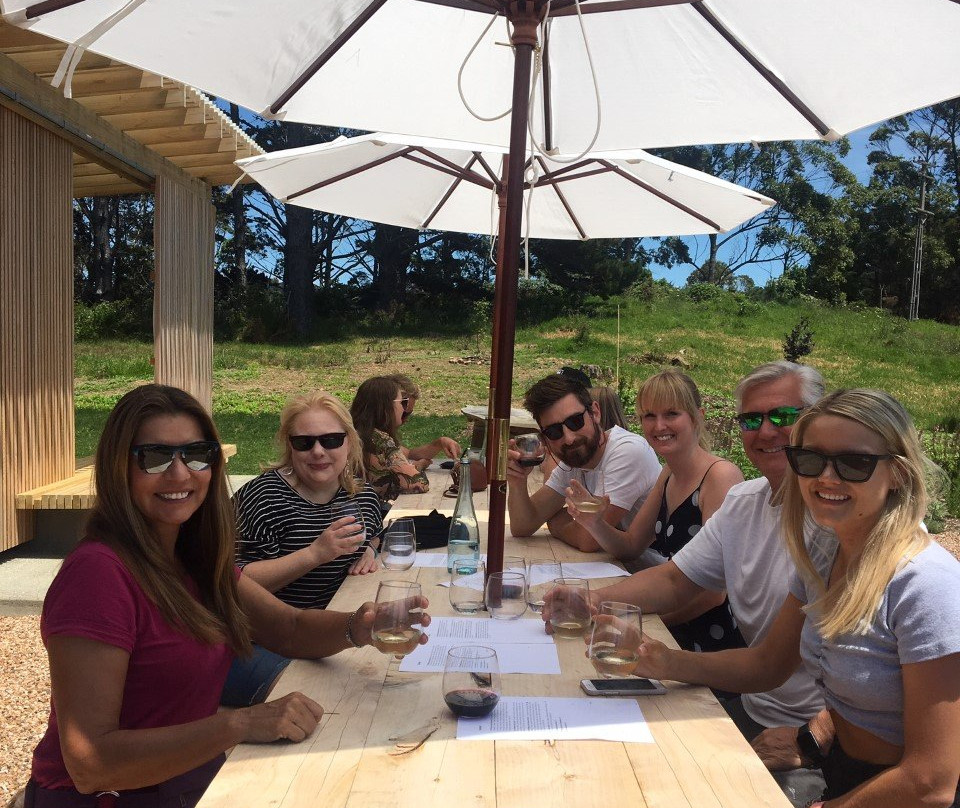 WaiTiki Tours-怀系奇岛必去景点