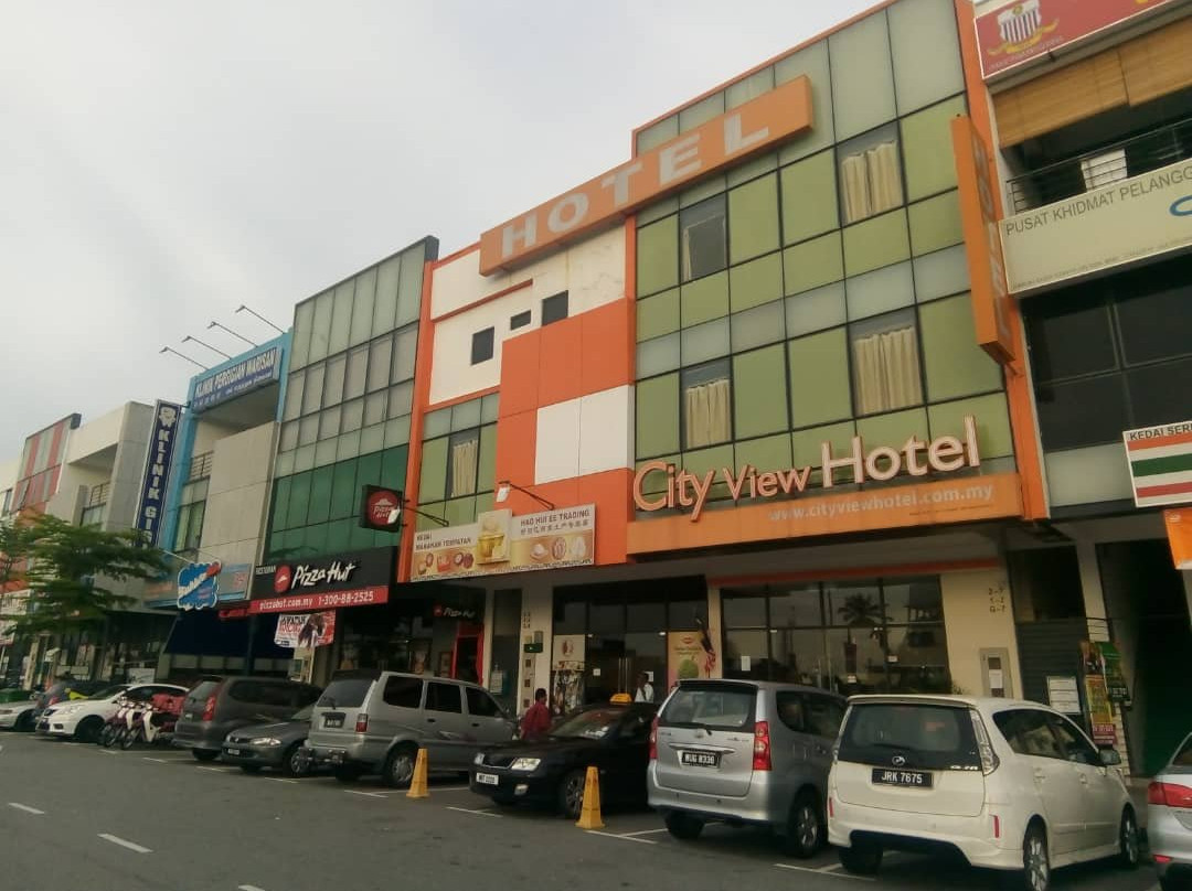 哥打华丽山城市景观酒店