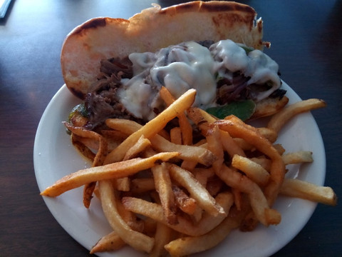 Piedmont餐馆和美食-3 Friends Bar & Grill