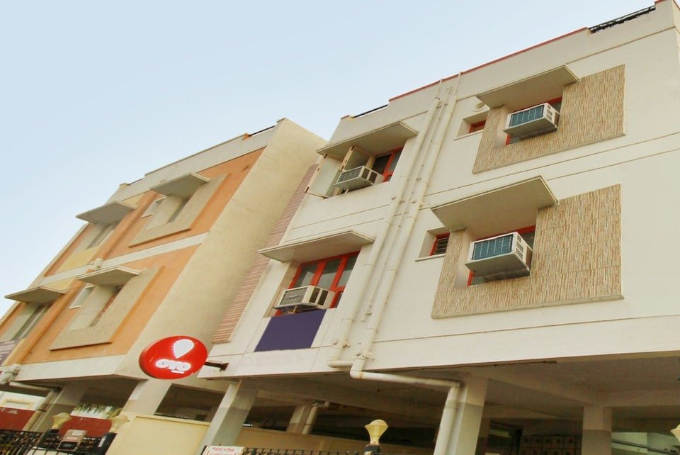OYO 3860 Apartment JLS Gruha主图