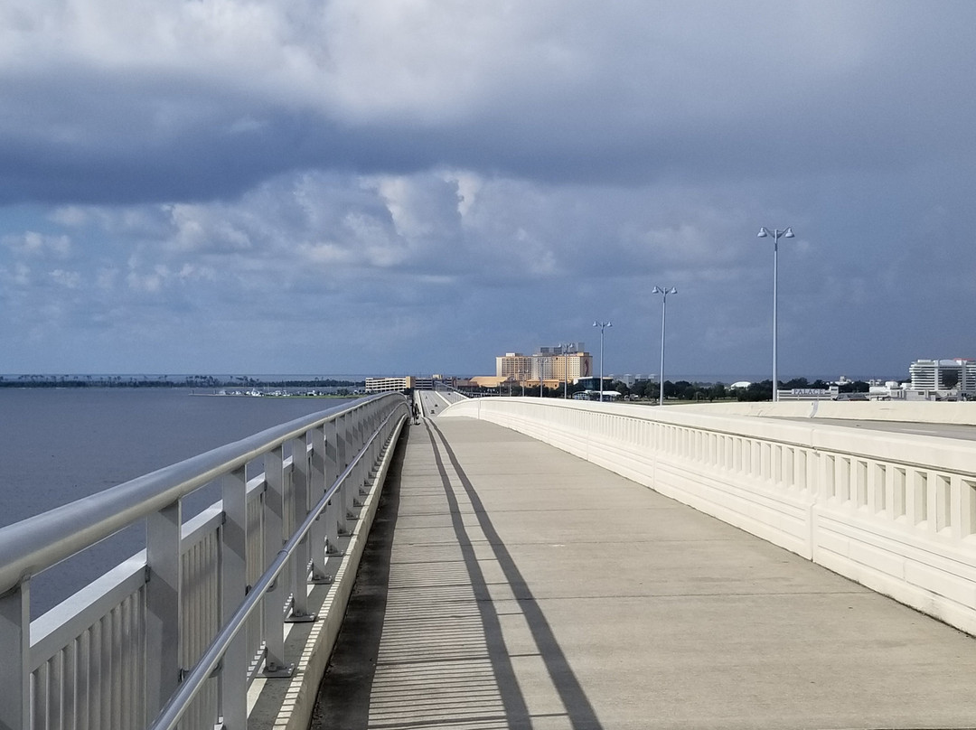 Biloxi Bay Bridge景点图片