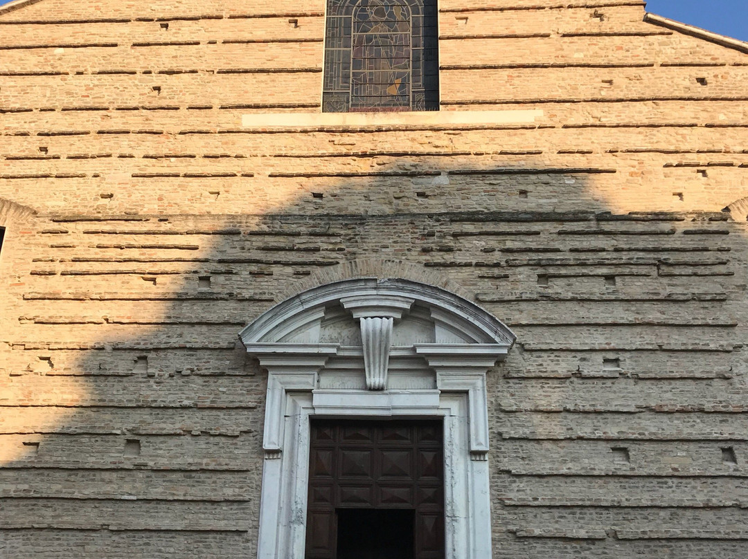 Chiesa di San Paterniano-法诺必去景点
