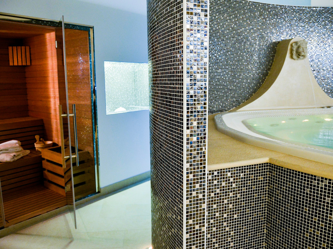 Ostuni Palace SPA-奥斯图尼必去景点