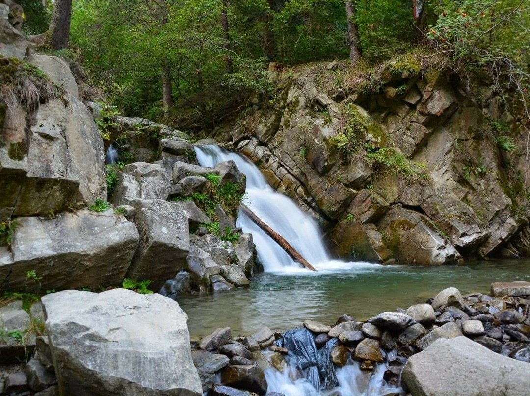 Zaskalnik Watrefall (Wodospad Zaskalnik)景点图片