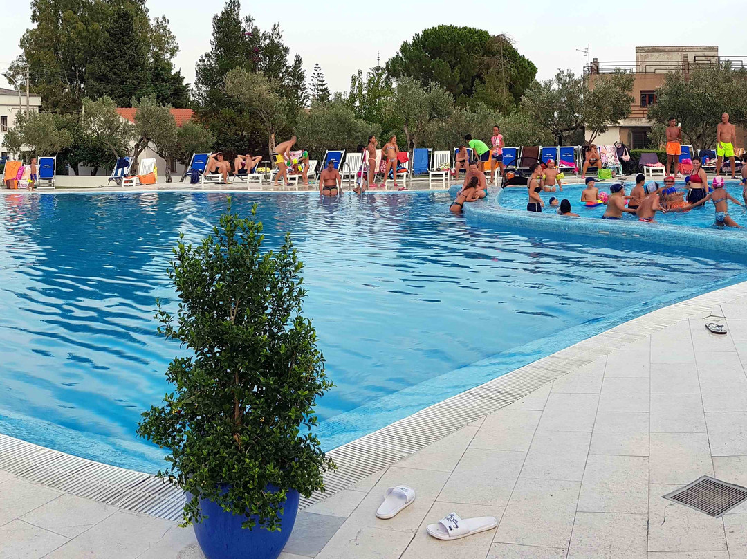 Hotel Cala Longa主图
