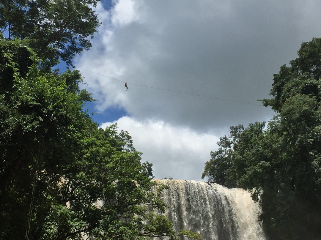 Mayura Zipline at Waterfall-森莫诺隆必去景点