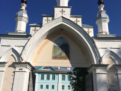 Svyato-Troitskiy Pavlo-Obnorskiy Male Monastery