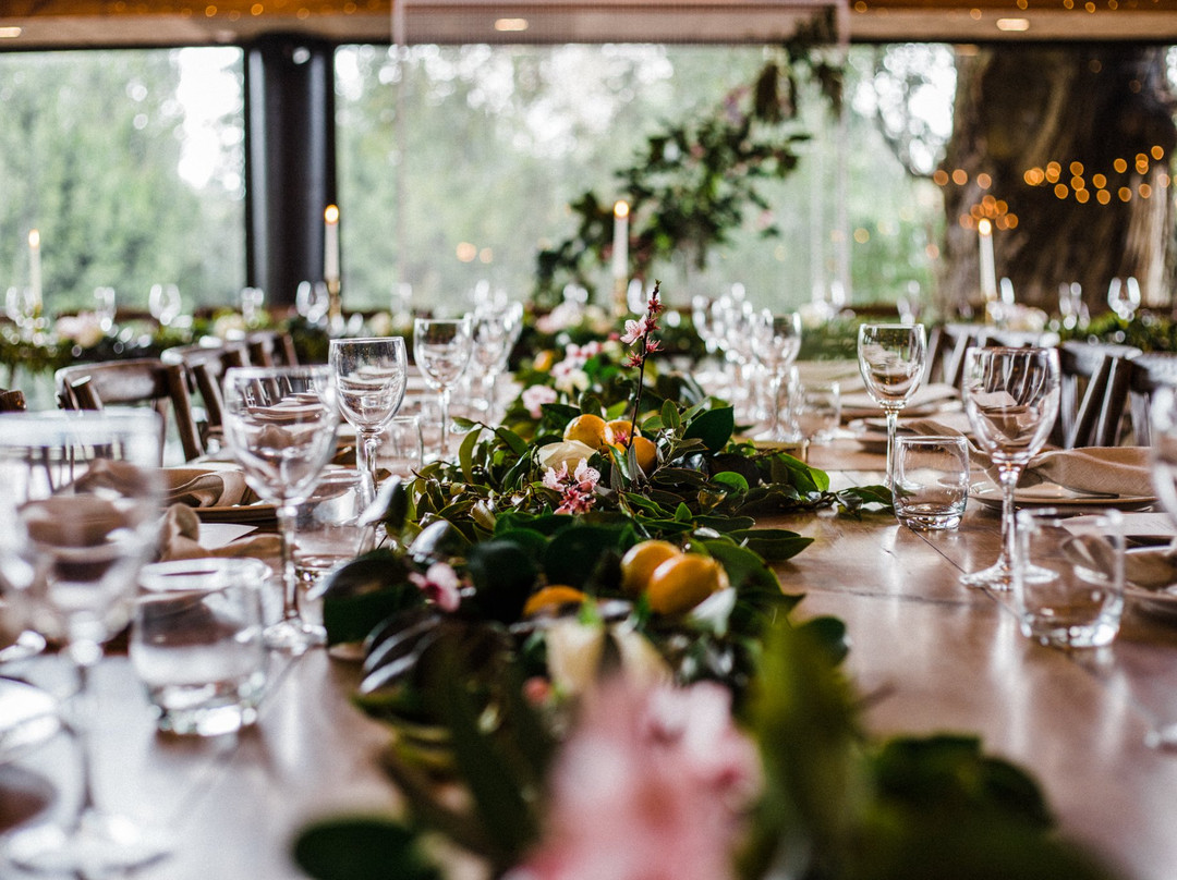 瑟纳罗斯着陆酒店主图