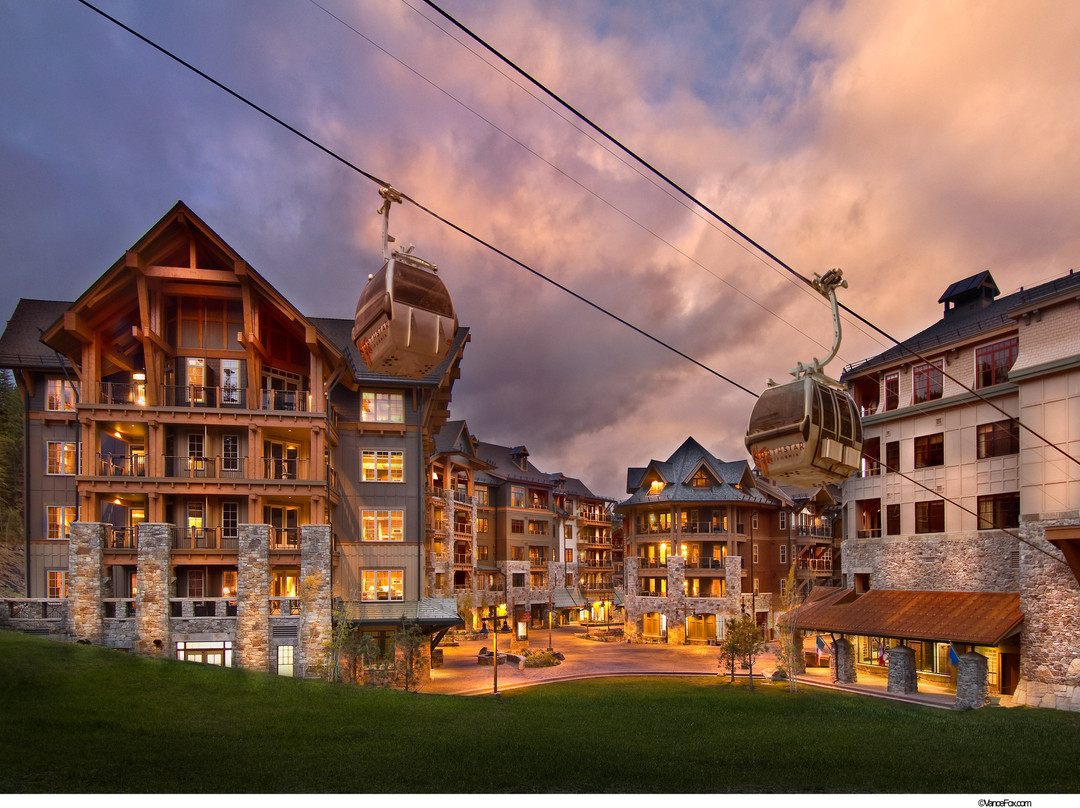 East West Hospitality主图