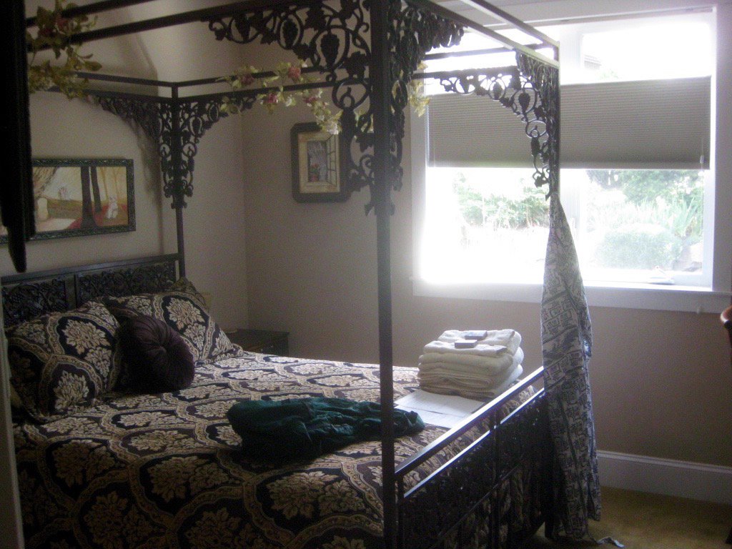 Eagle Rock Bed and Breakfast Chemainus-官方