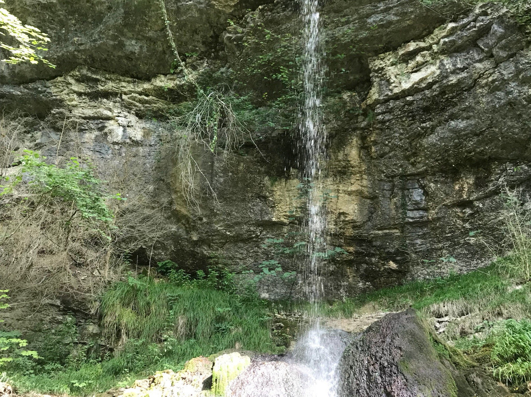 Cascade de Pisse-Vache-Matafelon-Granges必去景点