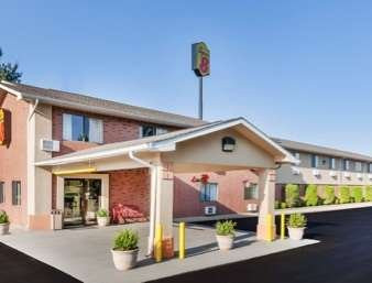 Super 8 by Wyndham Munfordville KY主图