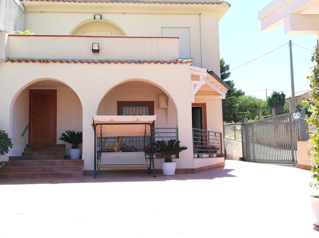 Punta Grande酒店住宿-La Roccia Bianca