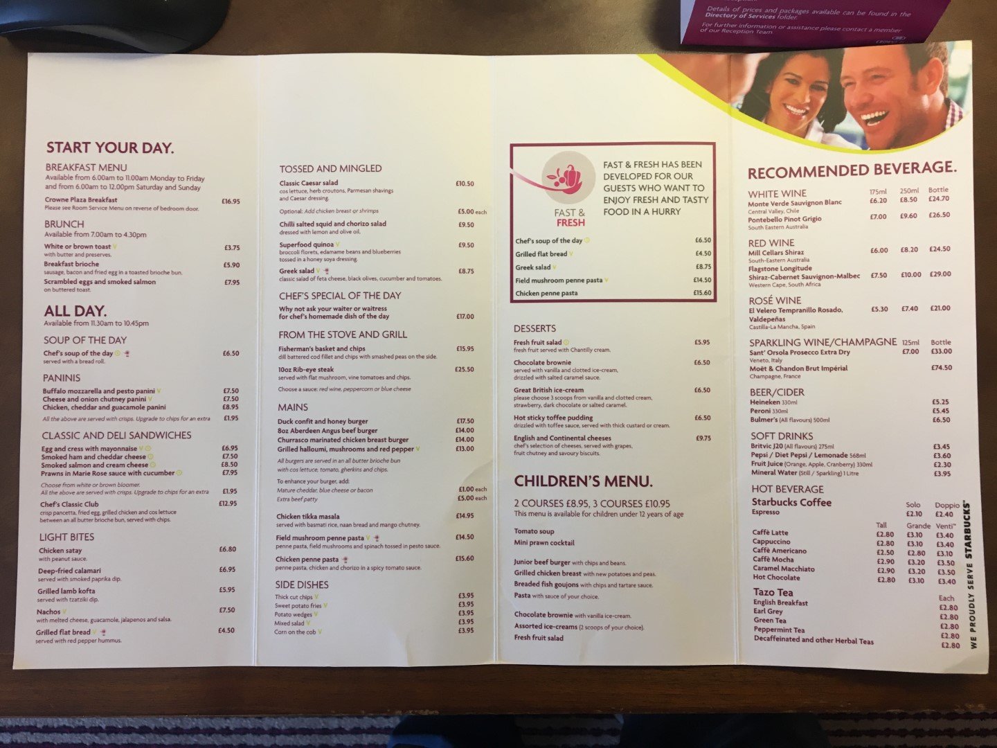 皇冠假日伦敦盖特威克机场酒店-餐饮